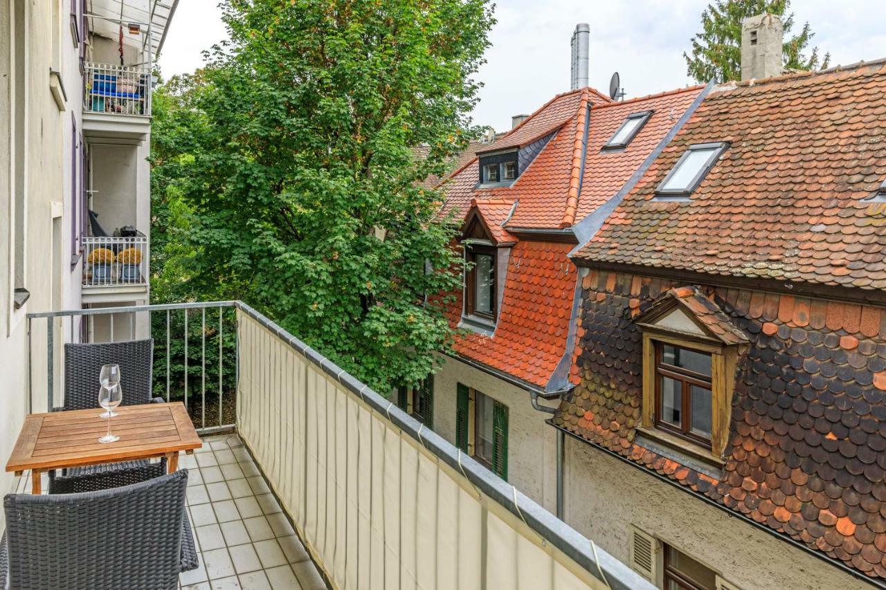 Charming City Apartment With Parking Spot Würzburg Kültér fotó